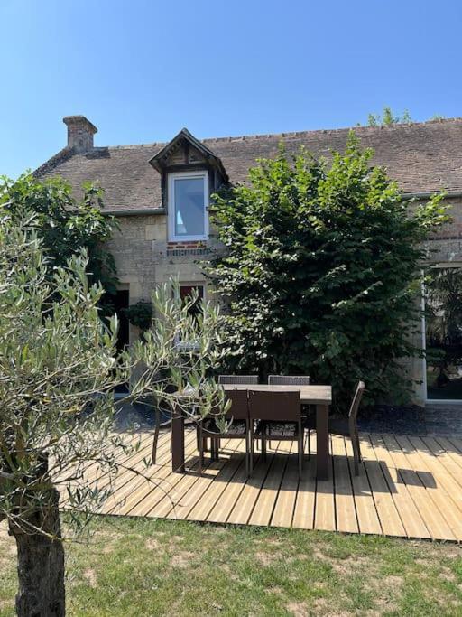 Charmante Maison Du XVIII En Pierre Renovee Colleville-Montgomery Eksteriør bilde